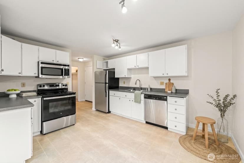 Property photo for 700 Front Street S #A201, Issaquah photo 15