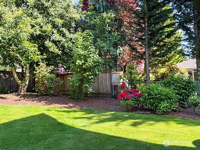 Property photo for 14014 118th Avenue NE, Kirkland photo 30