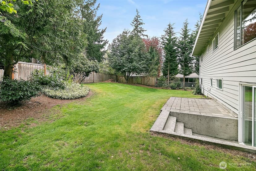 Property photo for 14014 118th Avenue NE, Kirkland photo 24