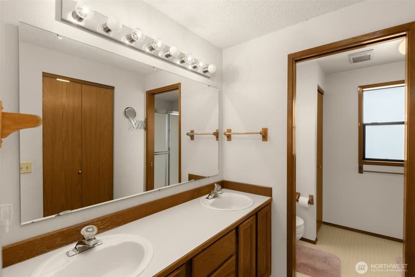 Property photo for 24124 8th Place W, Bothell photo 21