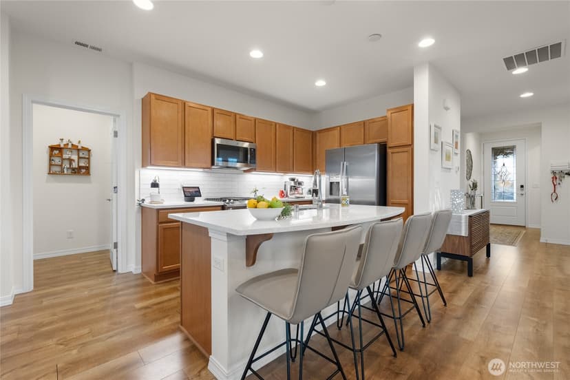 Property photo for 22701 SE 237th Place, Maple Valley photo 9