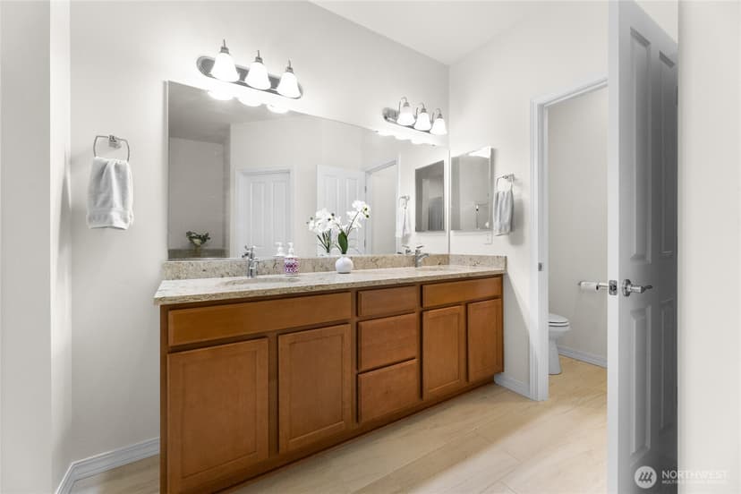 Property photo for 22701 SE 237th Place, Maple Valley photo 14