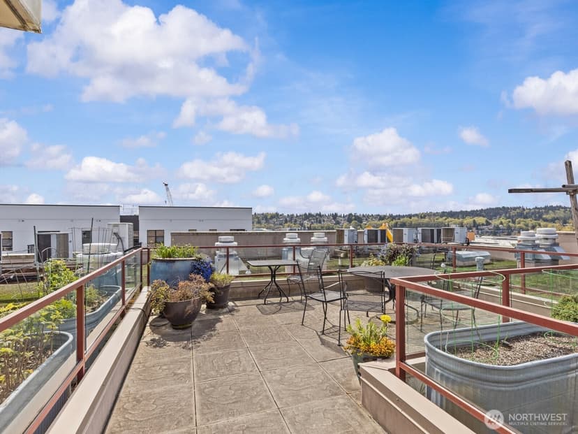 Property photo for 5650 24th Avenue NW #312, Seattle photo 25