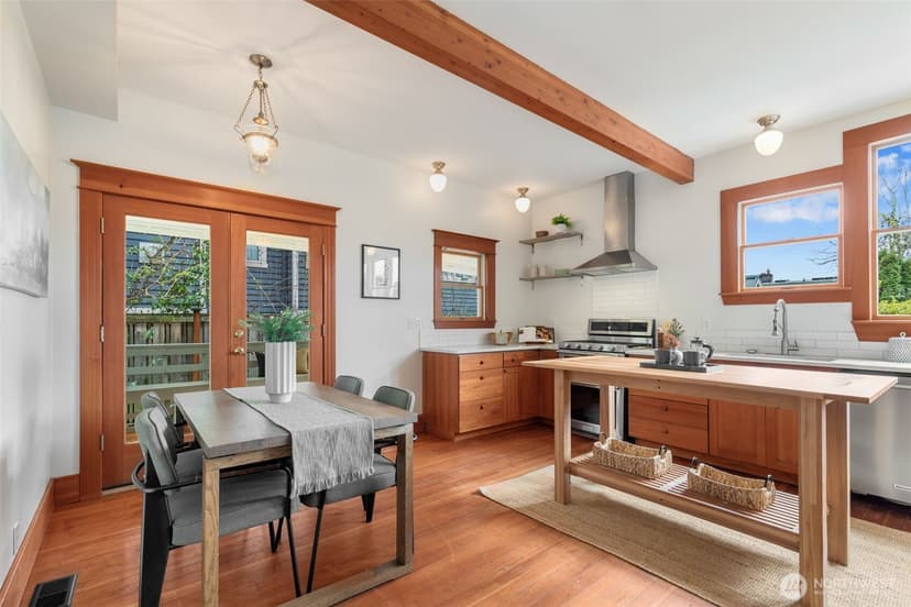 Property photo for 717 N 73rd Street, Seattle photo 9