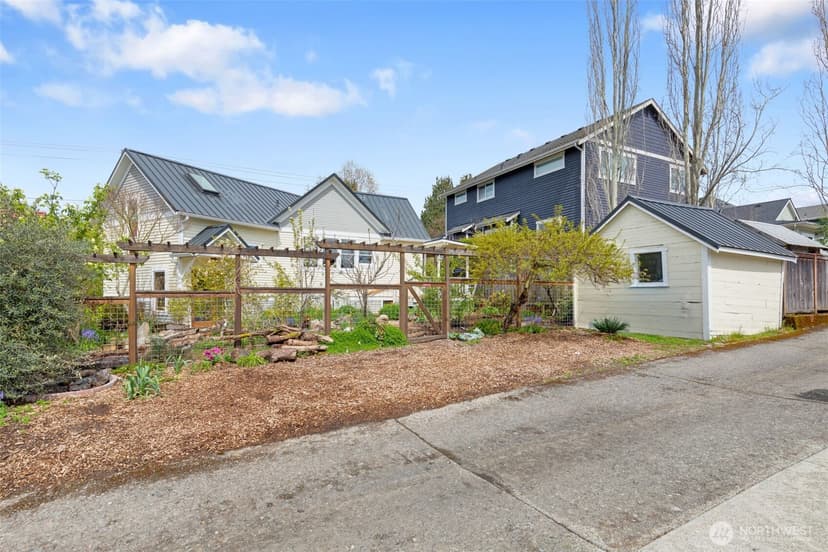 Property photo for 717 N 73rd Street, Seattle photo 29