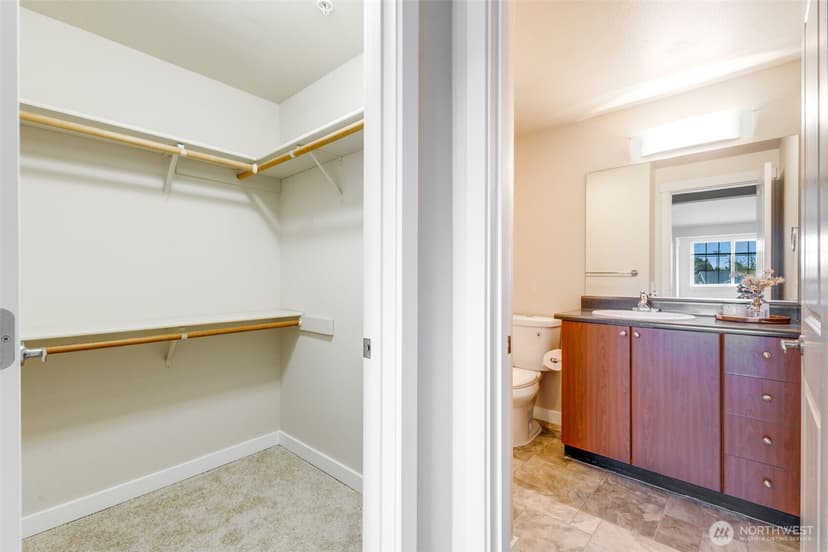 Property photo for 10619 SE 261st Place #E304, Kent photo 24