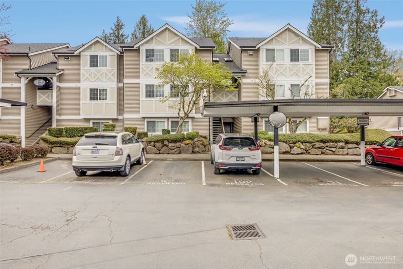 Property photo for 10619 SE 261st Place #E304, Kent photo 31