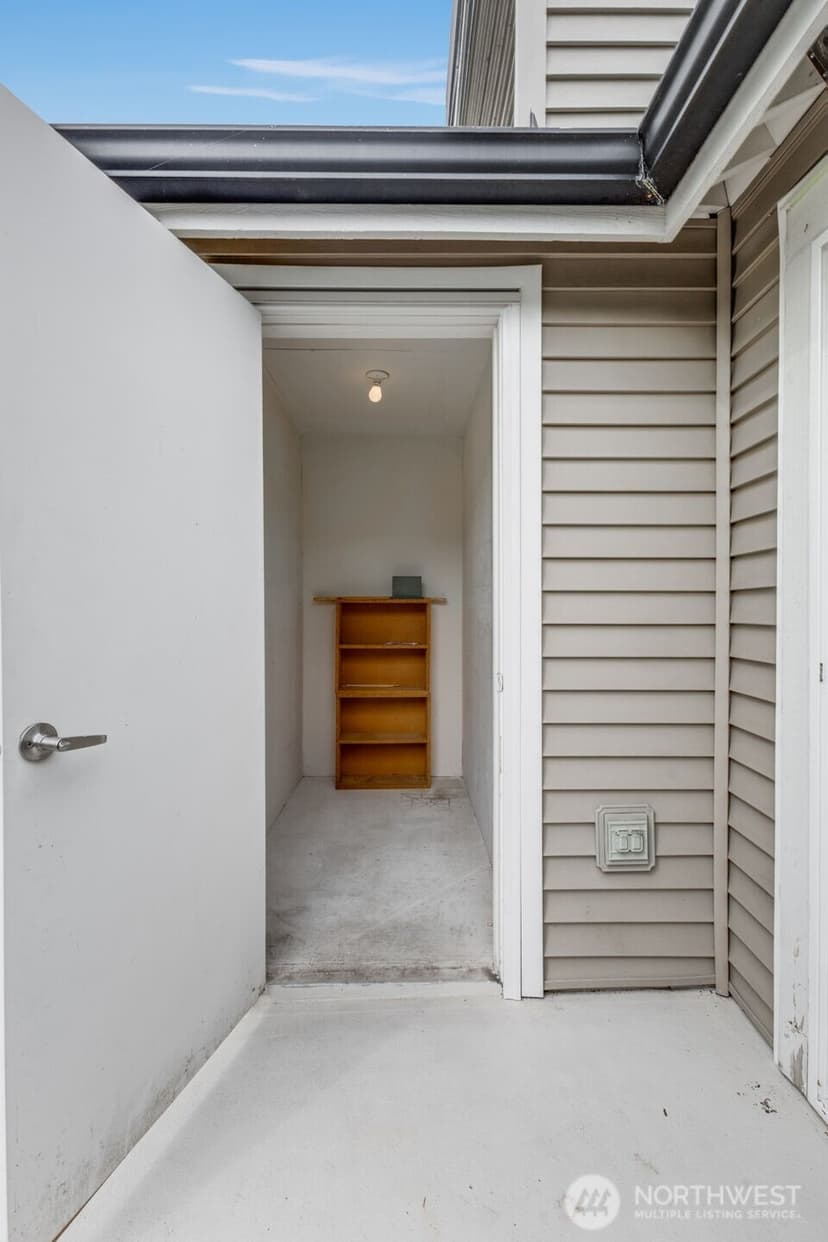 Property photo for 10619 SE 261st Place #E304, Kent photo 15