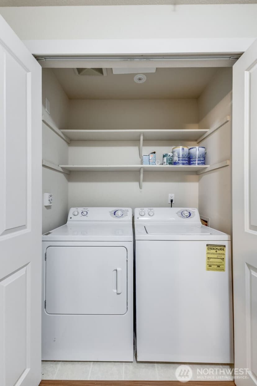 Property photo for 10619 SE 261st Place #E304, Kent photo 29