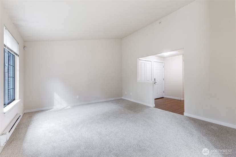 Property photo for 10619 SE 261st Place #E304, Kent photo 11
