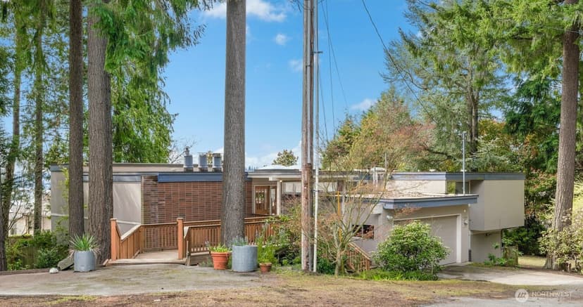 Property photo for 7237 NE 121st Place, Kirkland