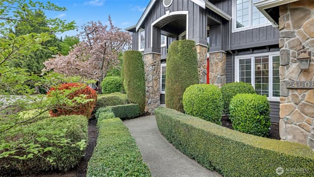 Property photo for 24608 SE 2nd Place, Sammamish photo 3
