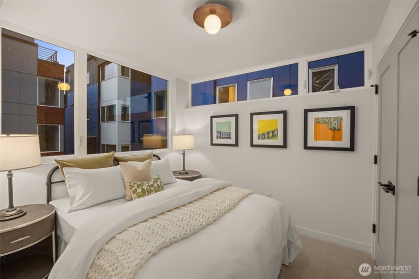 Property photo for 1315 E Denny Way, Seattle photo 19
