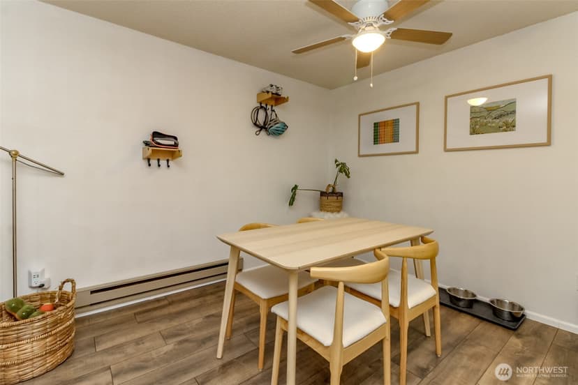 Property photo for 13235 12th Avenue SW #522, Burien photo 11