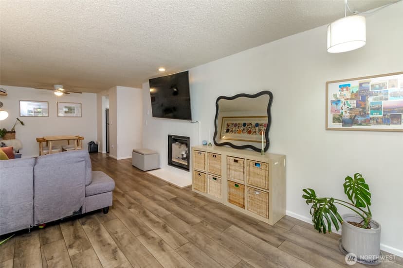 Property photo for 13235 12th Avenue SW #522, Burien photo 9