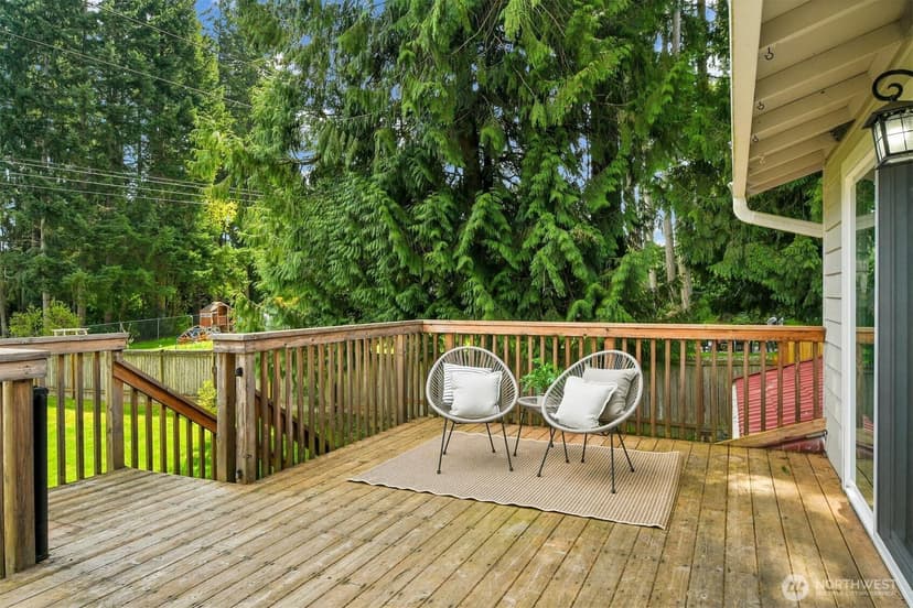 Property photo for 21023 46th Avenue SE, Bothell photo 11