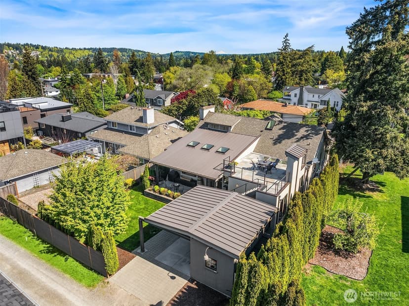 Property photo for 525 16th Avenue W, Kirkland photo 34