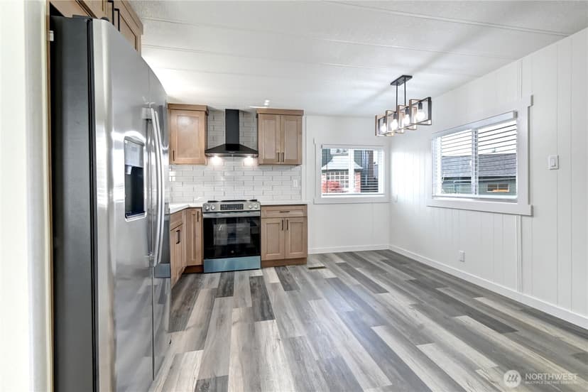 Property photo for 18501 52nd Ave #49, Lynnwood photo 8