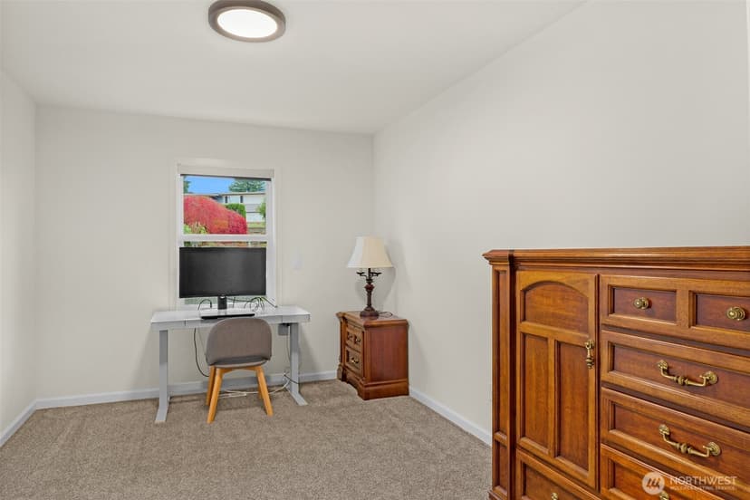 Property photo for 2512 Vista View Drive, Tacoma photo 25
