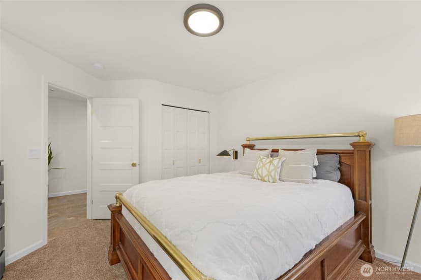 Property photo for 2512 Vista View Drive, Tacoma photo 24