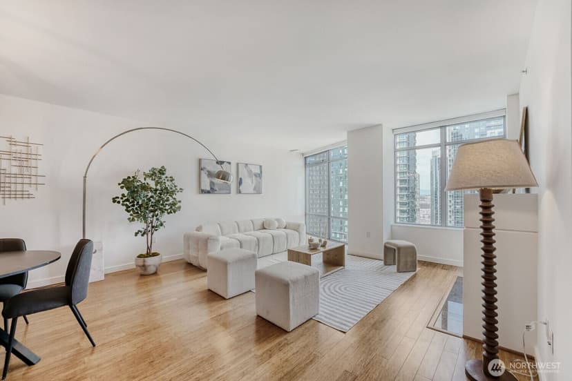 Property photo for 819 Virginia Street #2901, Seattle photo 3