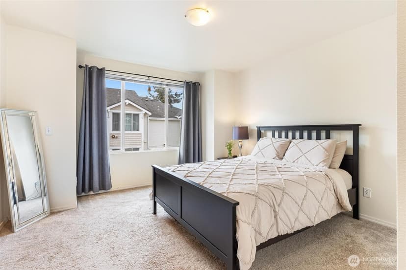 Property photo for 11856 NE 162nd Lane #9-4, Bothell photo 8