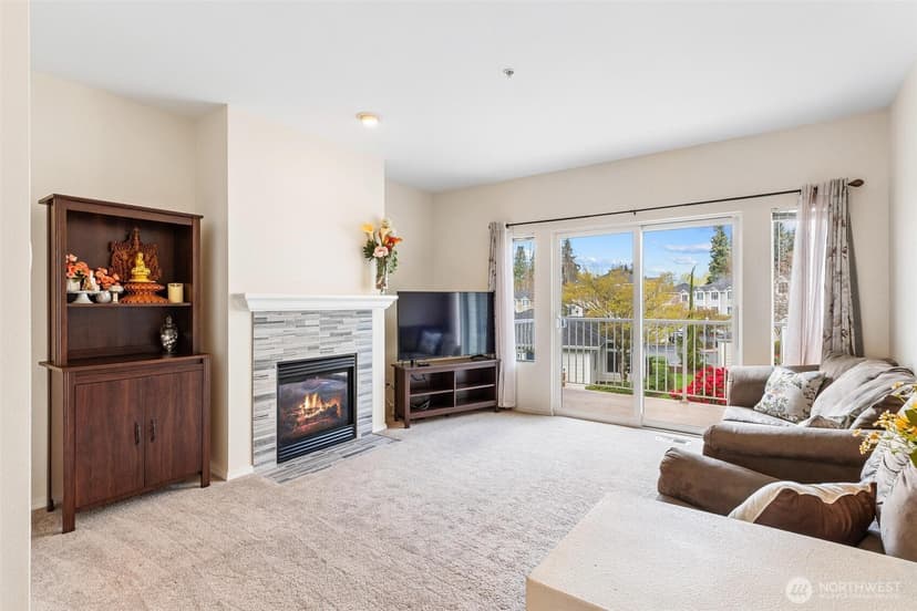 Property photo for 11856 NE 162nd Lane #9-4, Bothell photo 2