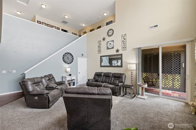 Property photo for 13602 193rd Avenue E, Bonney Lake photo 7