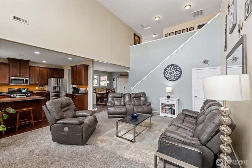 Property photo for 13602 193rd Avenue E, Bonney Lake photo 8