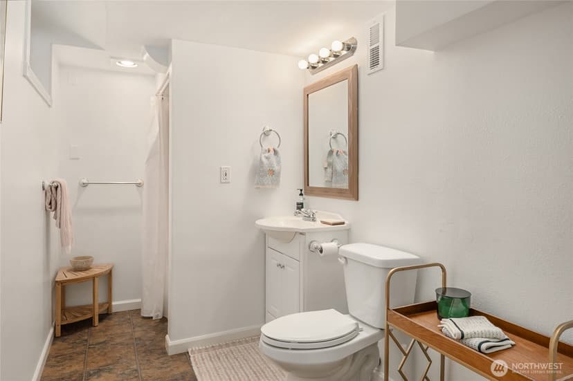 Property photo for 806 S 295th Place, Federal Way photo 29