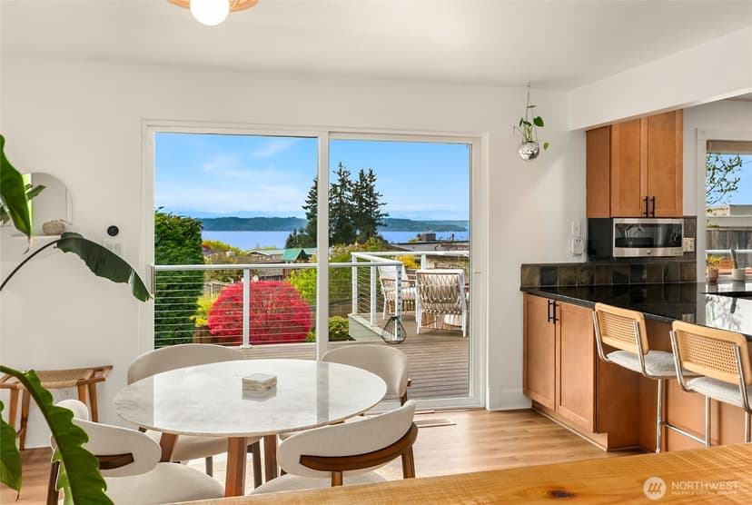 Property photo for 806 S 295th Place, Federal Way photo 9