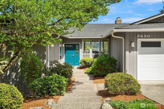 Property photo for 8530 54th Avenue NE, Seattle photo 4