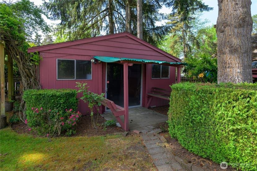 Property photo for 5304 108th Street SW, Lakewood photo 20