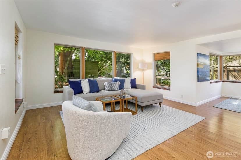 Property photo for 116 NW 130th Street, Seattle photo 6