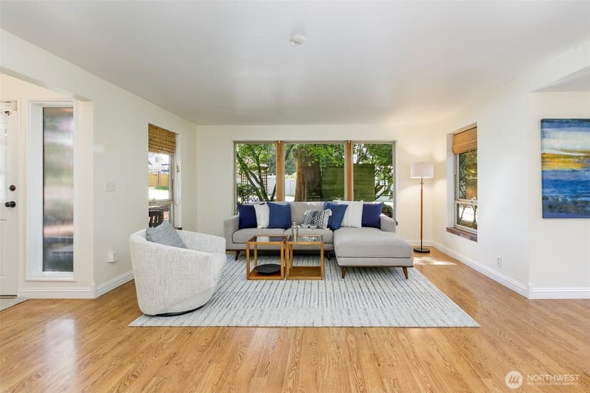 Property photo for 116 NW 130th Street, Seattle photo 3