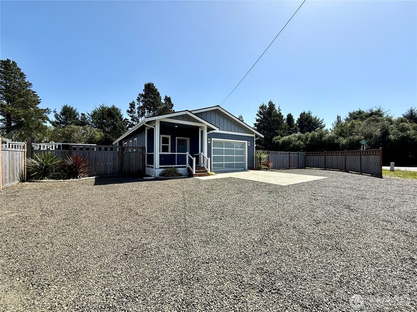 Property photo for 200 Ocean Shores Blvd Boulevard NW, Ocean Shores photo 15