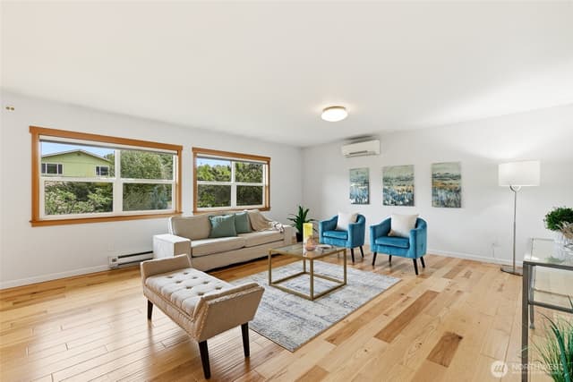 Property photo for 6311 18th Avenue SW, Seattle photo 5