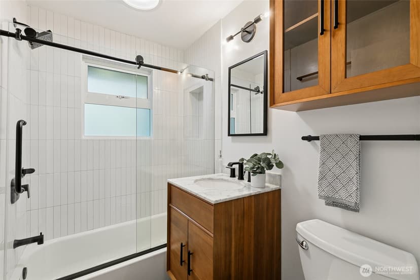 Property photo for 6311 18th Avenue SW, Seattle photo 22