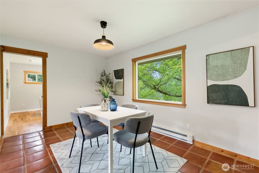 Property photo for 6311 18th Avenue SW, Seattle photo 9