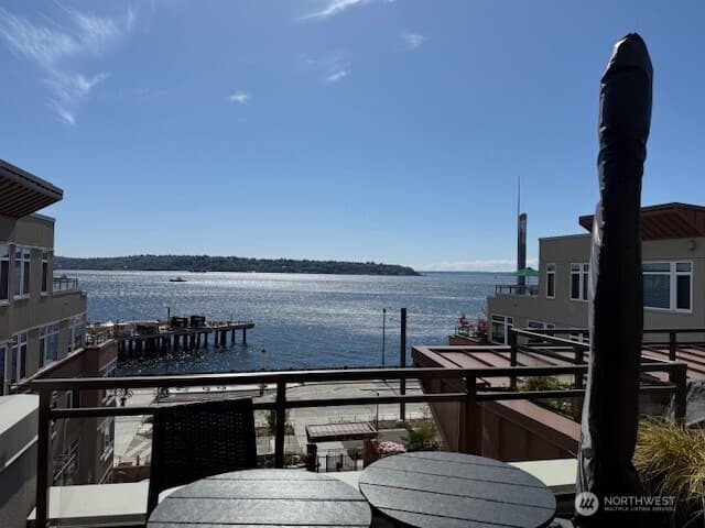 Property photo for 1900 Alaskan Way #216, Seattle photo 32