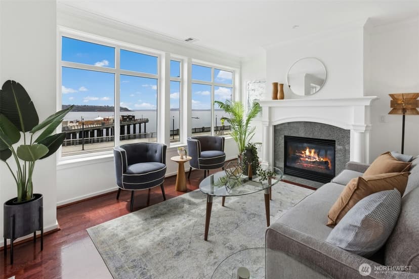 Property photo for 1900 Alaskan Way #216, Seattle photo 2