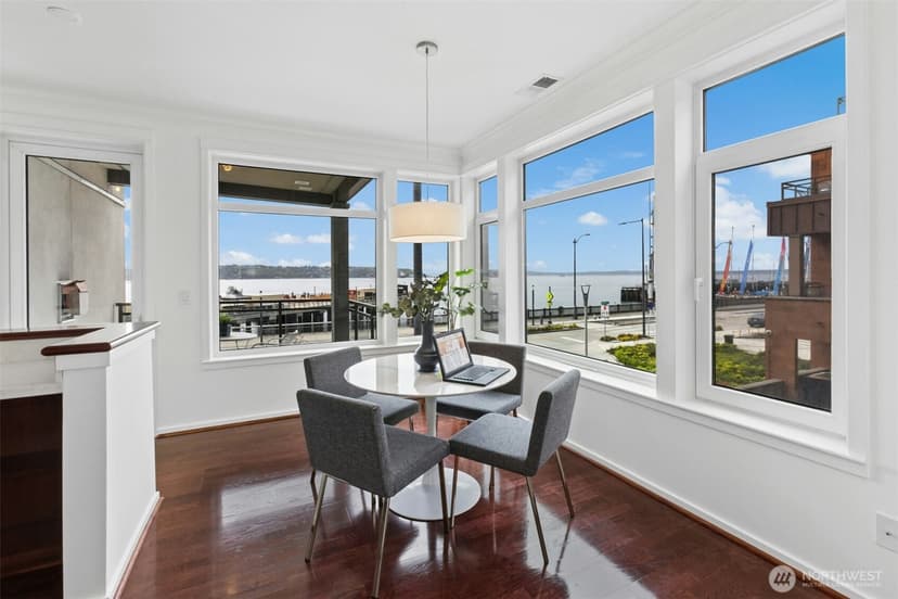 Property photo for 1900 Alaskan Way #216, Seattle photo 12