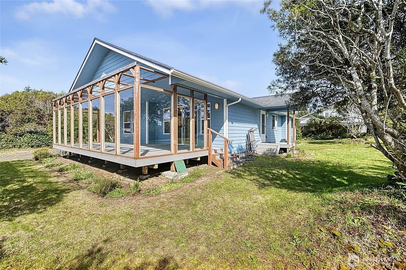 Property photo for 376 Sand Dune Avenue SW, Ocean Shores photo 4