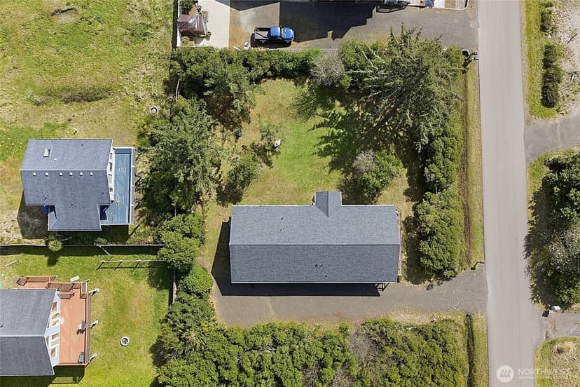 Property photo for 376 Sand Dune Avenue SW, Ocean Shores photo 31