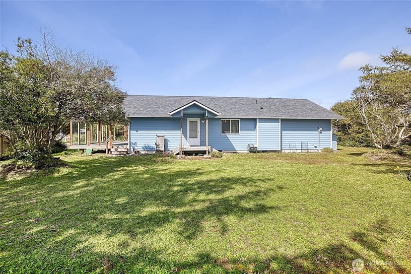 Property photo for 376 Sand Dune Avenue SW, Ocean Shores photo 32