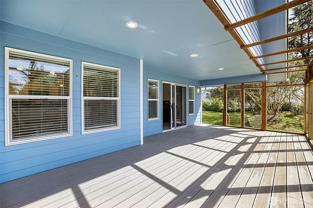 Property photo for 376 Sand Dune Avenue SW, Ocean Shores photo 2