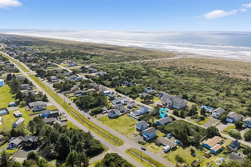 Property photo for 376 Sand Dune Avenue SW, Ocean Shores photo 5