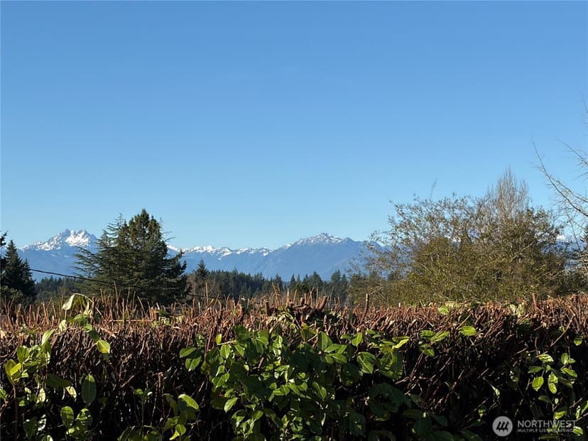 Property photo for 3518 Petersville Road NE, Bremerton photo 2