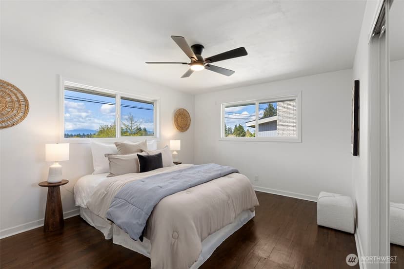 Property photo for 3518 Petersville Road NE, Bremerton photo 16