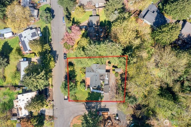 Property photo for 12604 109th Pl, Kirkland photo 2